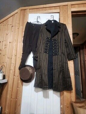 Renaissance or Steam Punk Halloween Costume